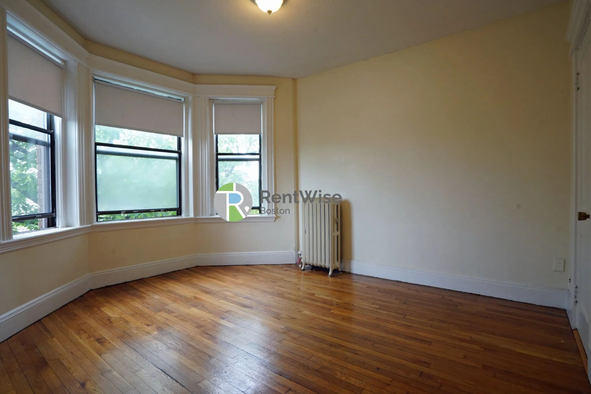Studio bed, 1 bath apartment for rent at 1156 Commonwealth Ave Unit 43, Allston