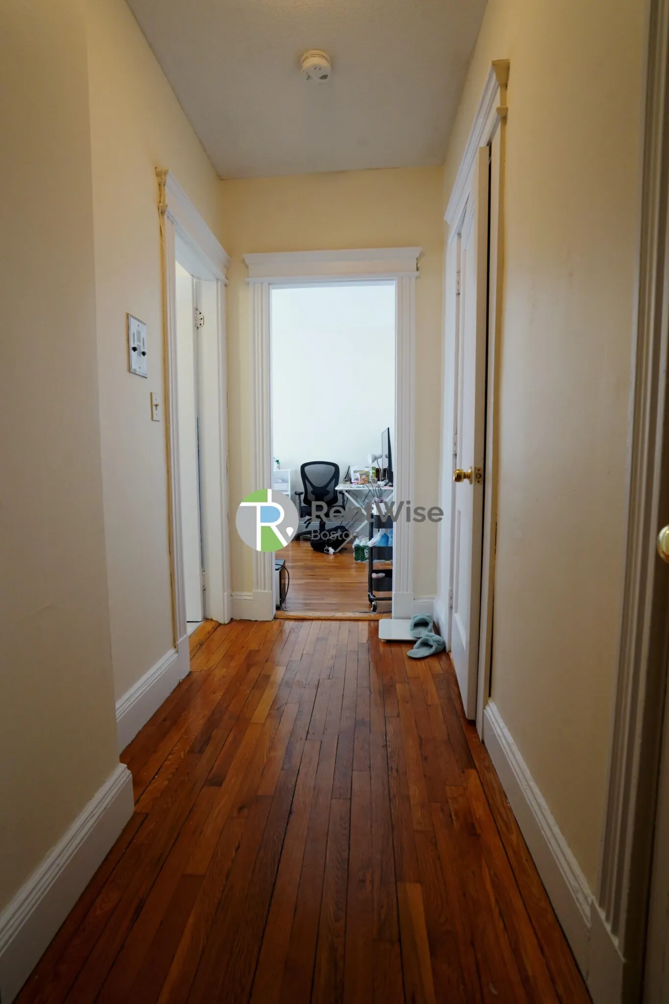 Studio bed, 1 bath apartment for rent at 1156 Commonwealth Ave Unit 58, Allston — photo 3 of 9