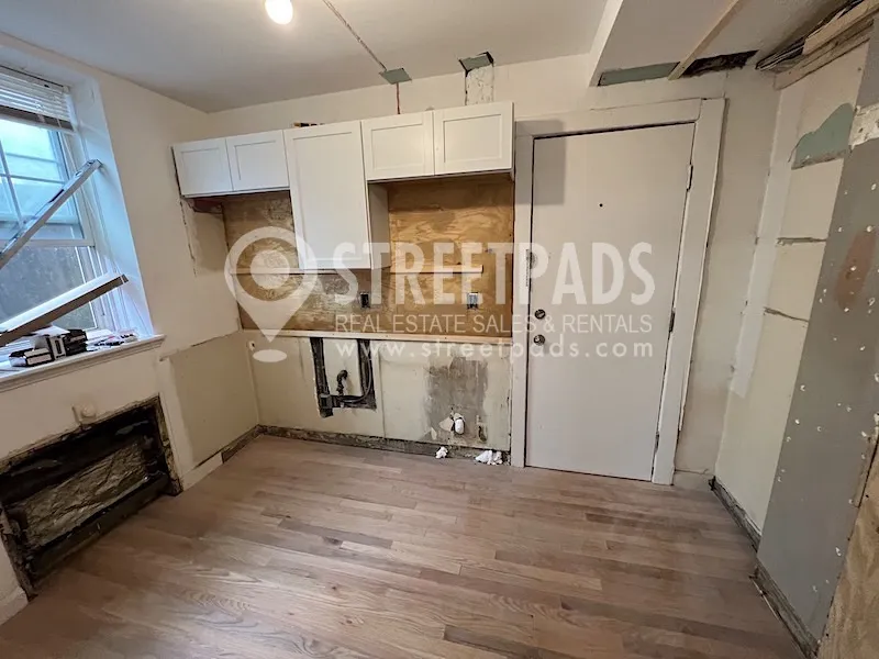 1 bed, 1 bath apartment for rent at 1157 Beacon St Unit 1, Longwood — photo 11 of 39