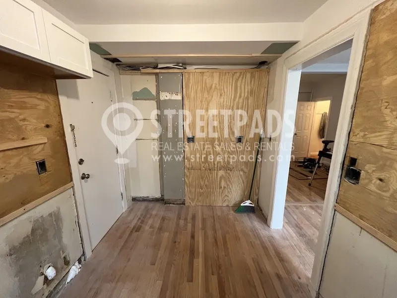 1 bed, 1 bath apartment for rent at 1157 Beacon St Unit 1, Longwood — photo 13 of 39