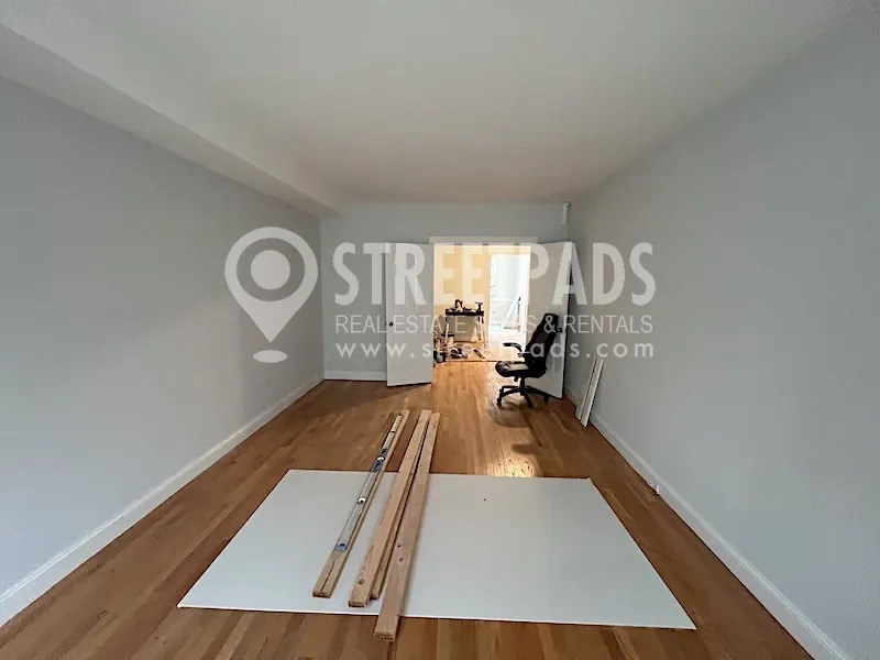 1 bed, 1 bath apartment for rent at 1157 Beacon St Unit 1, Longwood — photo 2 of 39