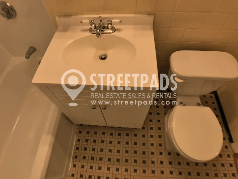 1 bed, 1 bath apartment for rent at 1157 Beacon St Unit 1, Longwood — photo 38 of 39