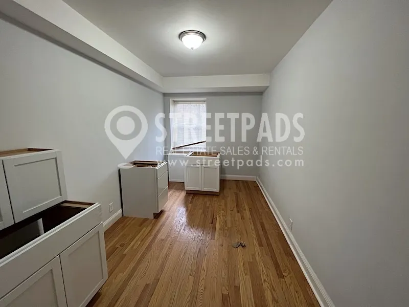 1 bed, 1 bath apartment for rent at 1157 Beacon St Unit 1, Longwood — photo 6 of 39