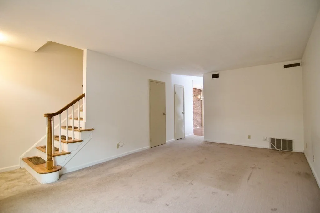 2 bed, 1 bath apartment for rent at 1157 Dickinson St Unit 1157, Forest Park — photo 5 of 30