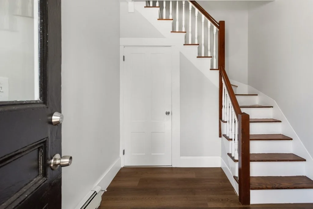 3 bed, 2 bath apartment for rent at 1159 Osgood Unit 2, North Andover — photo 4 of 17
