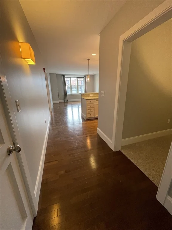 1 bed, 1 bath apartment for rent at 116-128 Rantoul Unit 405, Beverly — photo 3 of 14