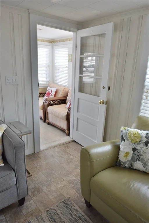 2 bed, 1 bath apartment for rent at 116 Atlantic Ave, Salisbury — photo 6 of 28