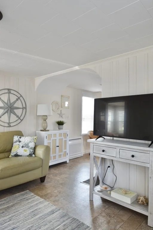 2 bed, 1 bath apartment for rent at 116 Atlantic Ave, Salisbury — photo 11 of 28