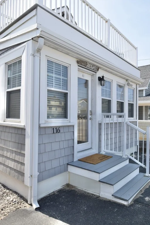 2 bed, 1 bath apartment for rent at 116 Atlantic Ave, Salisbury — photo 2 of 28