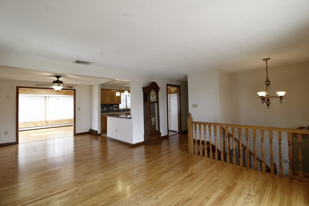 3 bed, 1 bath apartment for rent at 116 Bliss St, Fall River — photo 8 of 23