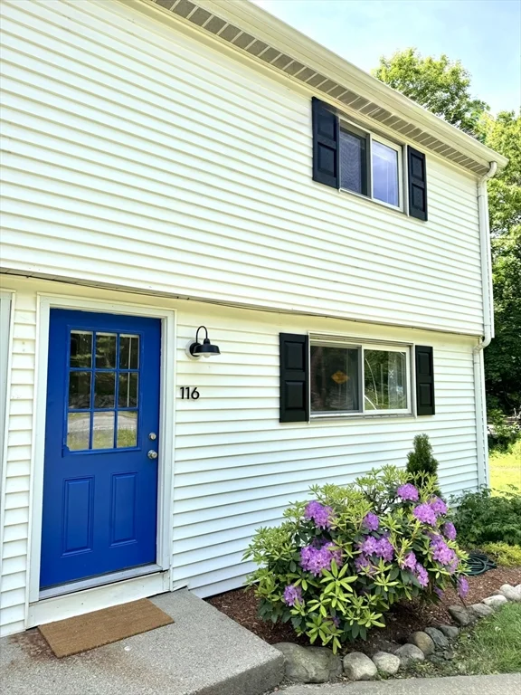 2 bed, 1 bath apartment for rent at 116 Central St Unit 116, Acton