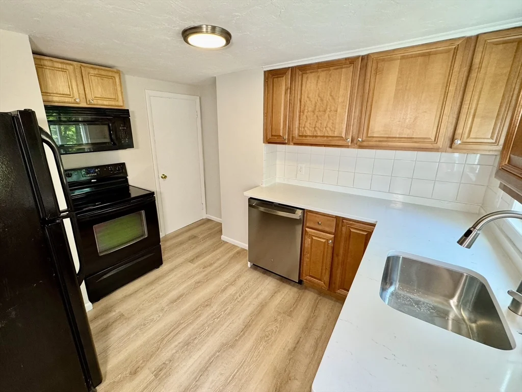 2 bed, 1 bath apartment for rent at 116 Central St Unit 116, Acton — photo 7 of 13