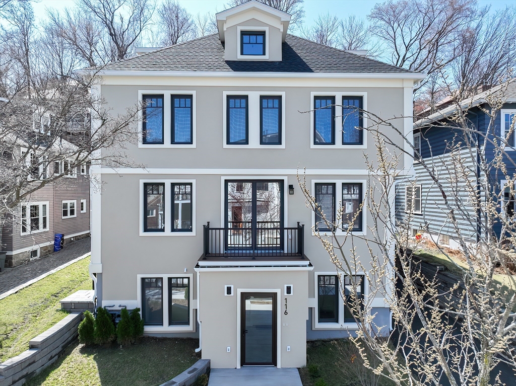 4 bed, 4+ bath apartment for rent at 116 Columbia St Unit 2, North Brookline — photo 1 of 36