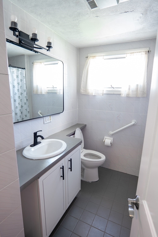 2 bed, 1 bath apartment for rent at 116 Derby Rd Unit 1, Revere — photo 32 of 33