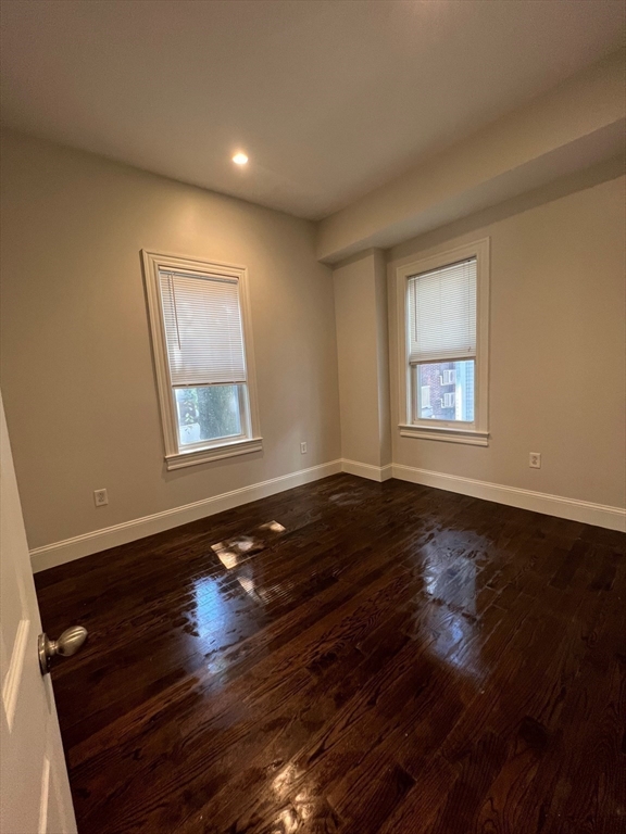 2 bed, 1 bath apartment for rent at 116 Dorchester St Unit 1, South Boston — photo 9 of 13