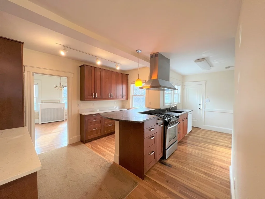 3 bed, 1 bath apartment for rent at 116 Elgin St Unit 2, Newton — photo 1 of 15
