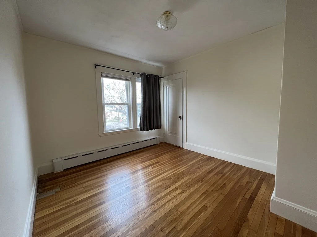 3 bed, 1 bath apartment for rent at 116 Elgin St Unit 2, Newton — photo 10 of 15