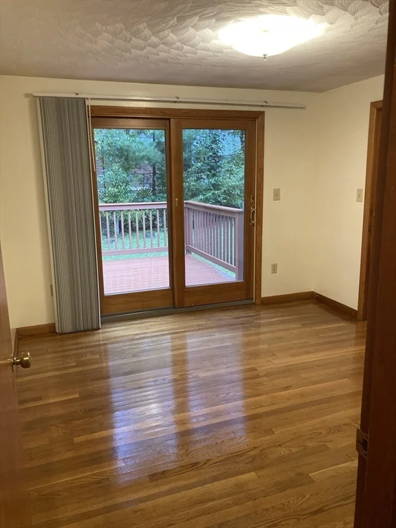 2 bed, 1 bath apartment for rent at 116 Faith Dr, East Brookfield — photo 9 of 18
