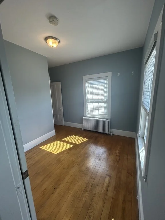 3 bed, 1 bath apartment for rent at 116 Franklin St Unit 3, Quincy — photo 5 of 16