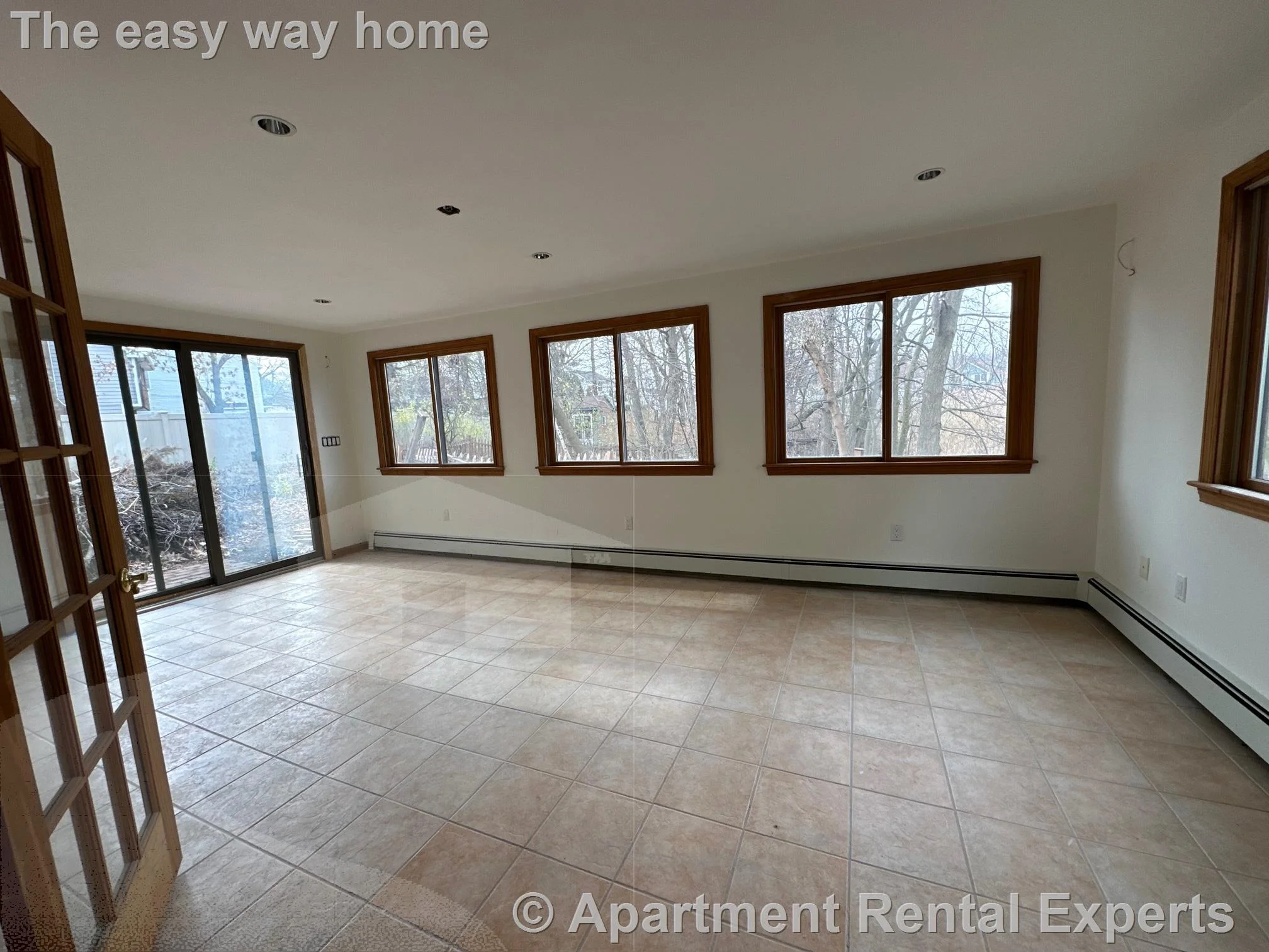 4 bed, 3 bath apartment for rent at 116 Grover Road Ext, Medford — photo 4 of 24