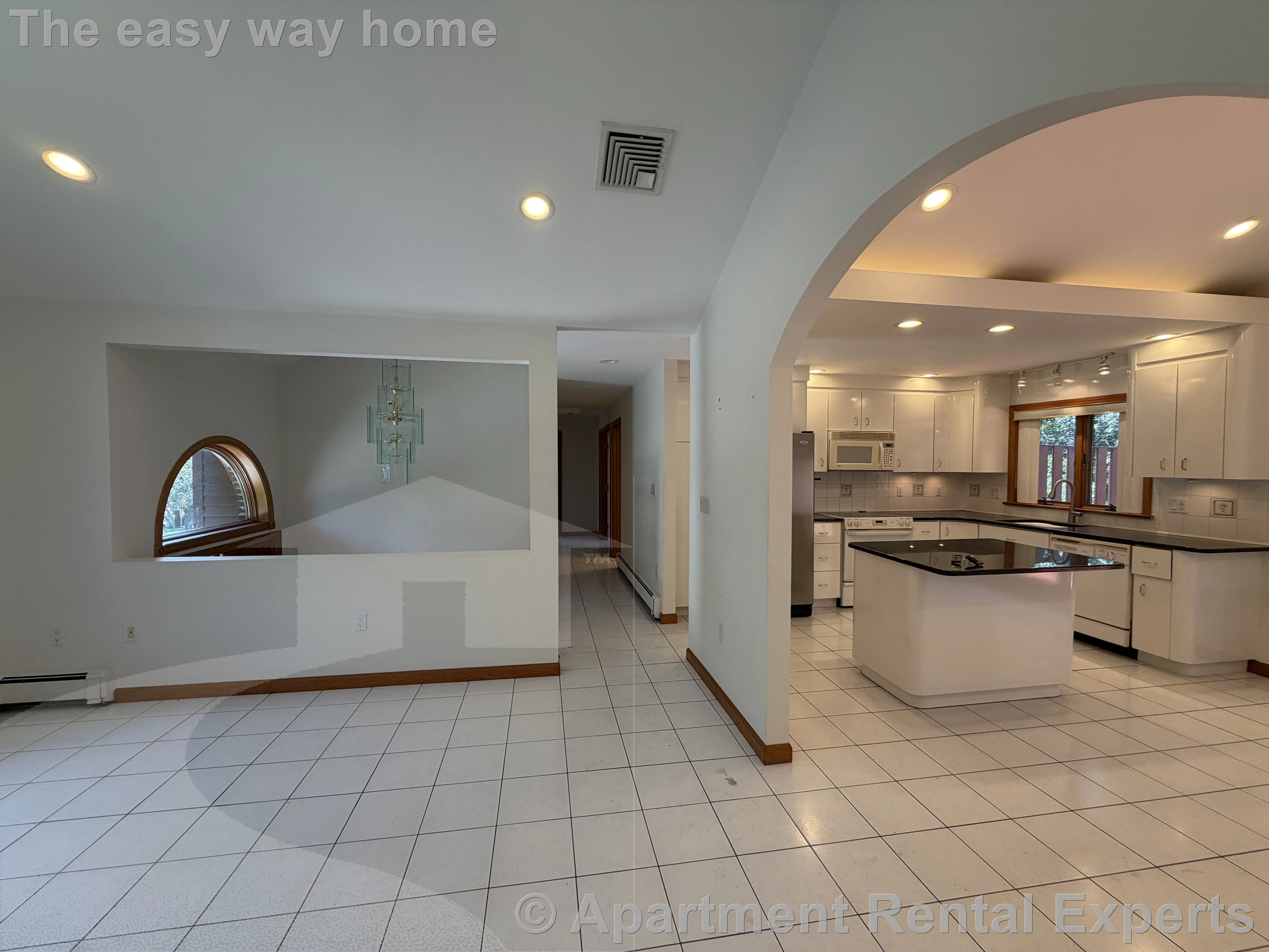 4 bed, 3 bath apartment for rent at 116 Grover Road Ext, Medford — photo 7 of 23