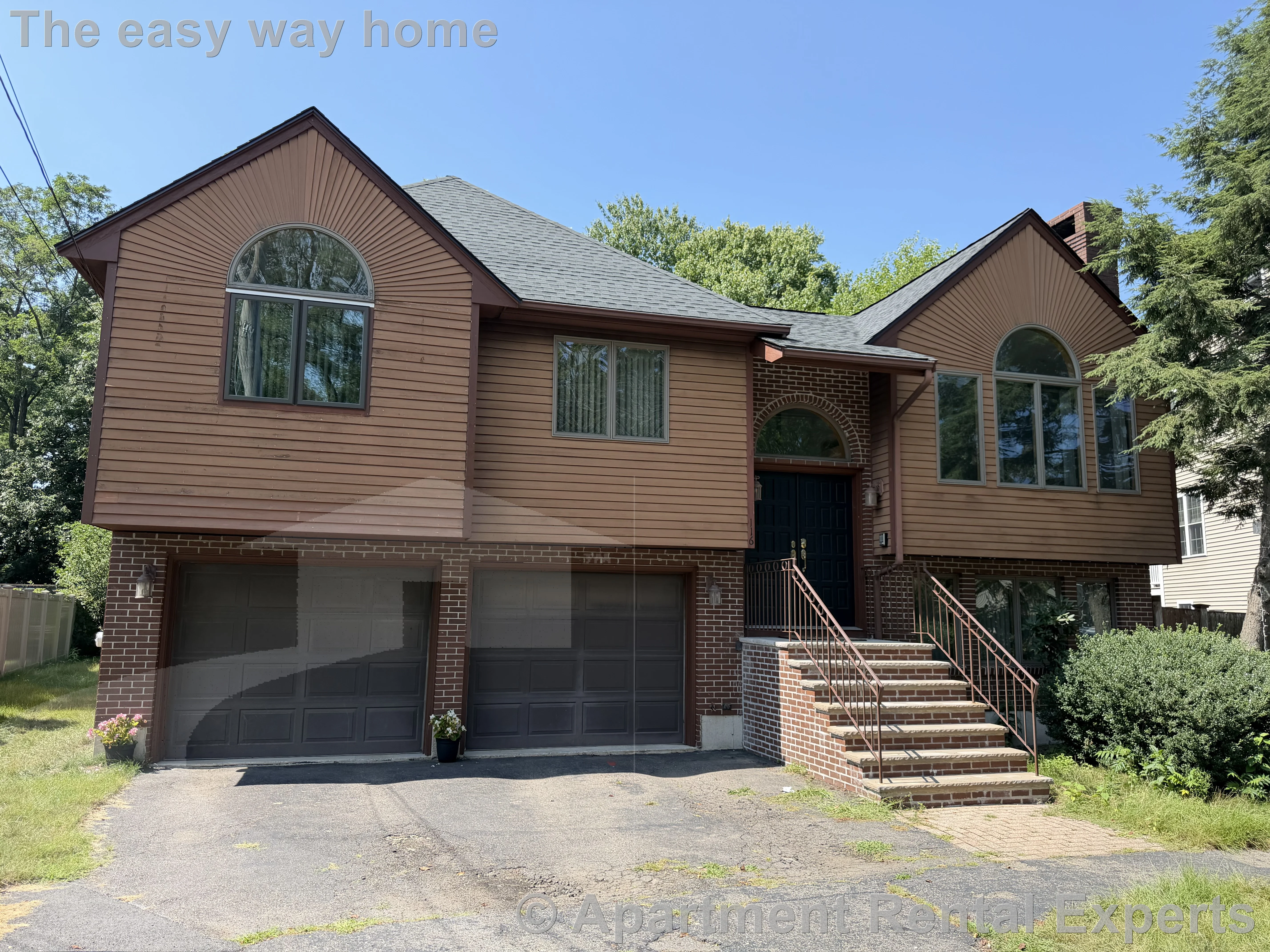4 bed, 3 bath apartment for rent at 116 Grover Road Ext, Medford