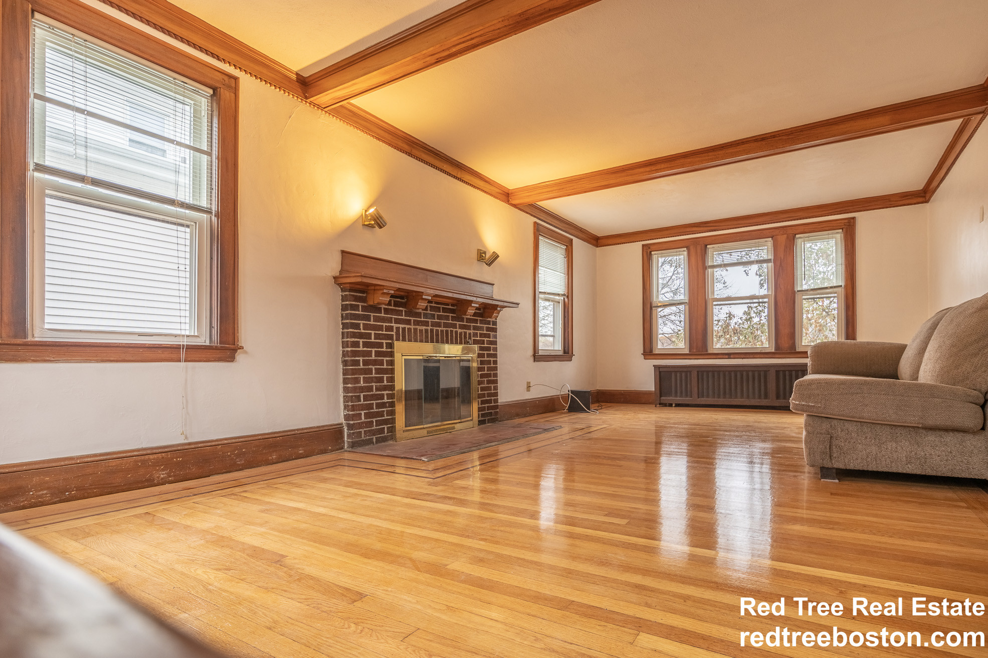 7 bed, 4+ bath apartment for rent at 116 Lake St, Brighton — photo 20 of 44