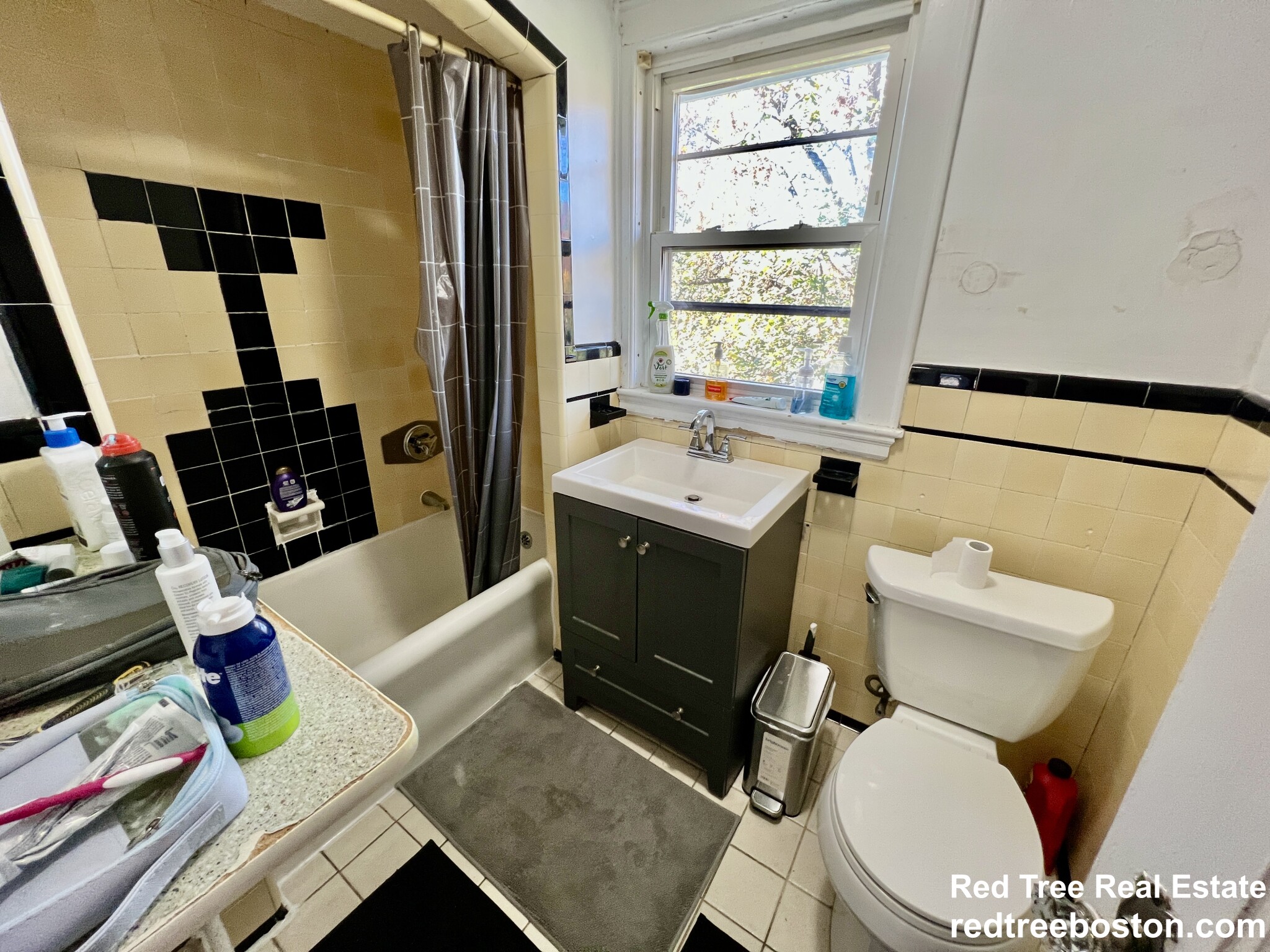 7 bed, 4+ bath apartment for rent at 116 Lake St, Brighton — photo 10 of 44