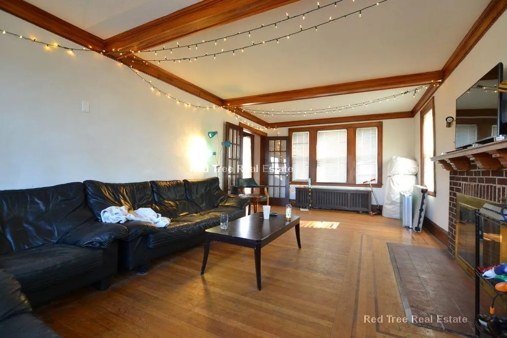 7 bed, 4+ bath apartment for rent at 116 Lake St Unit 1, Brighton — photo 36 of 42