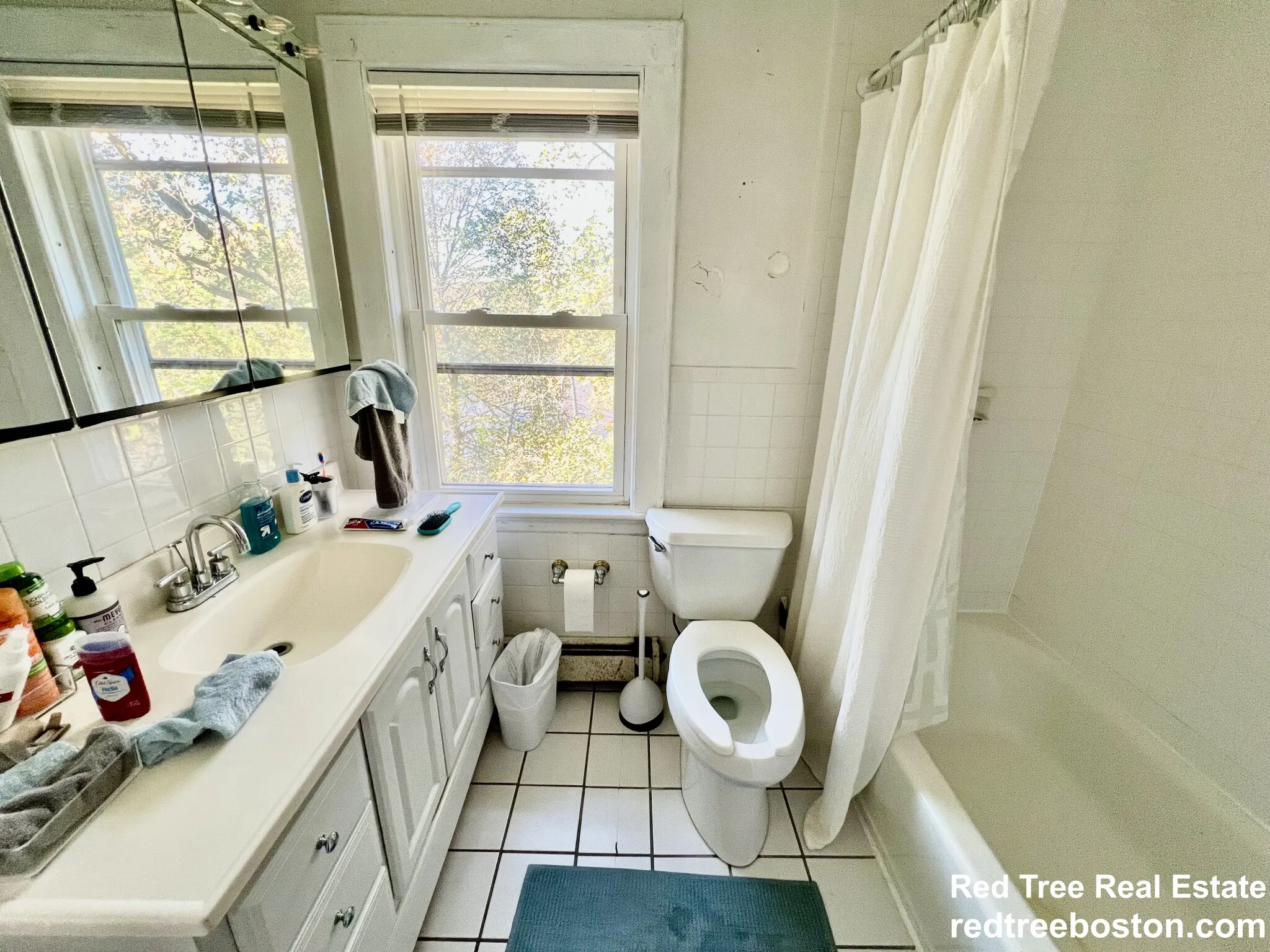 7 bed, 4+ bath apartment for rent at 116 Lake St Unit 1, Brighton — photo 14 of 42
