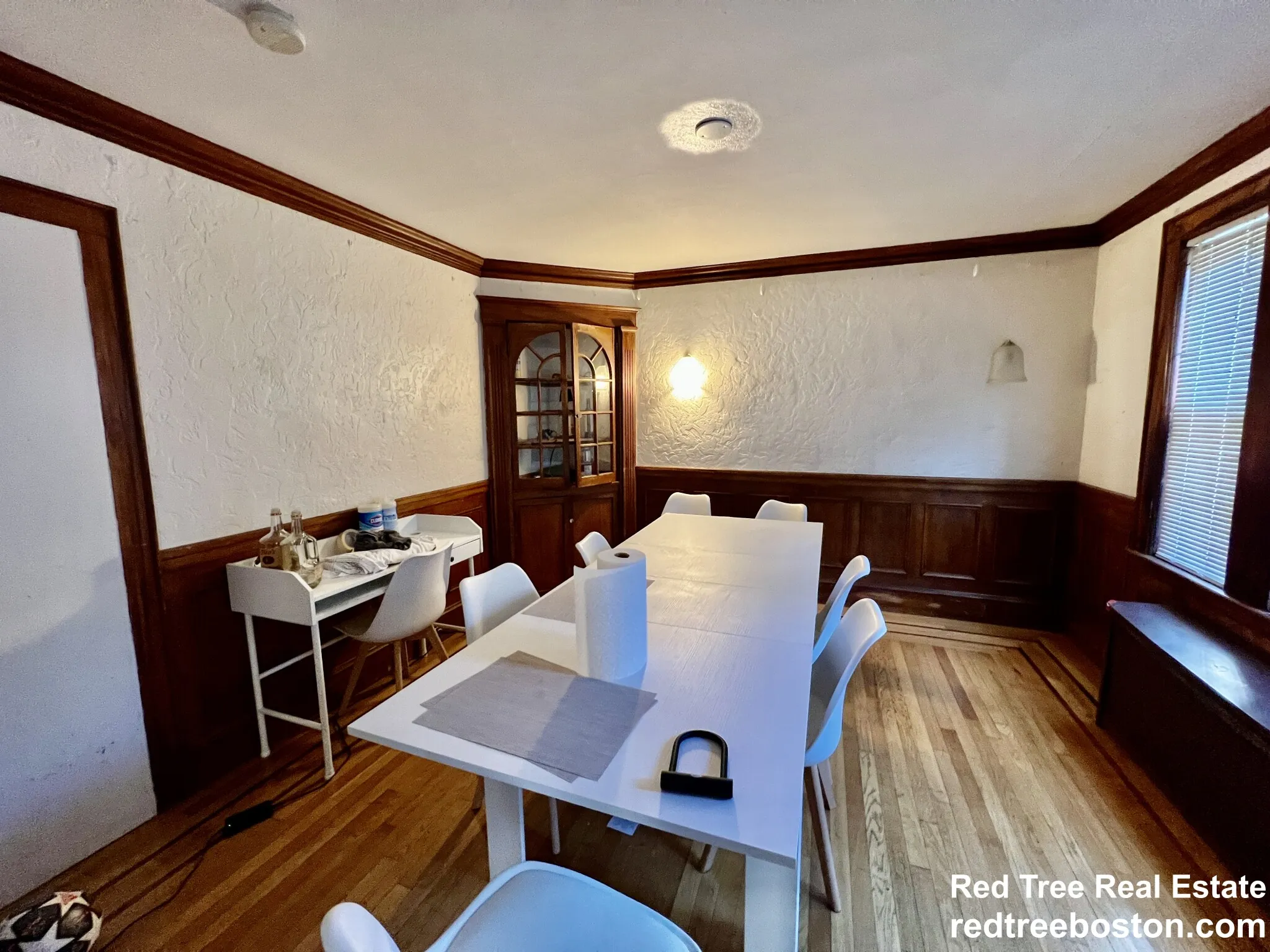 7 bed, 4+ bath apartment for rent at 116 Lake St Unit 1, Brighton — photo 3 of 42