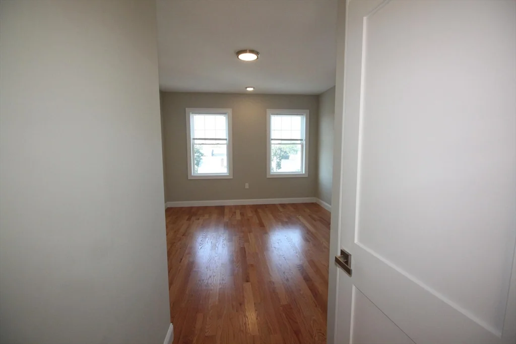 3 bed, 2 bath apartment for rent at 116 Main St Unit 116, Everett — photo 10 of 19