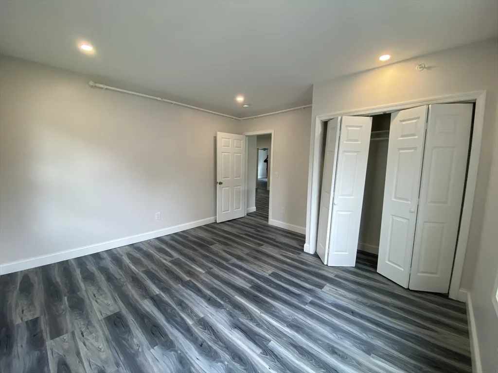 3 bed, 2 bath apartment for rent at 116 Malvern Rd Unit 1, Worcester — photo 6 of 10