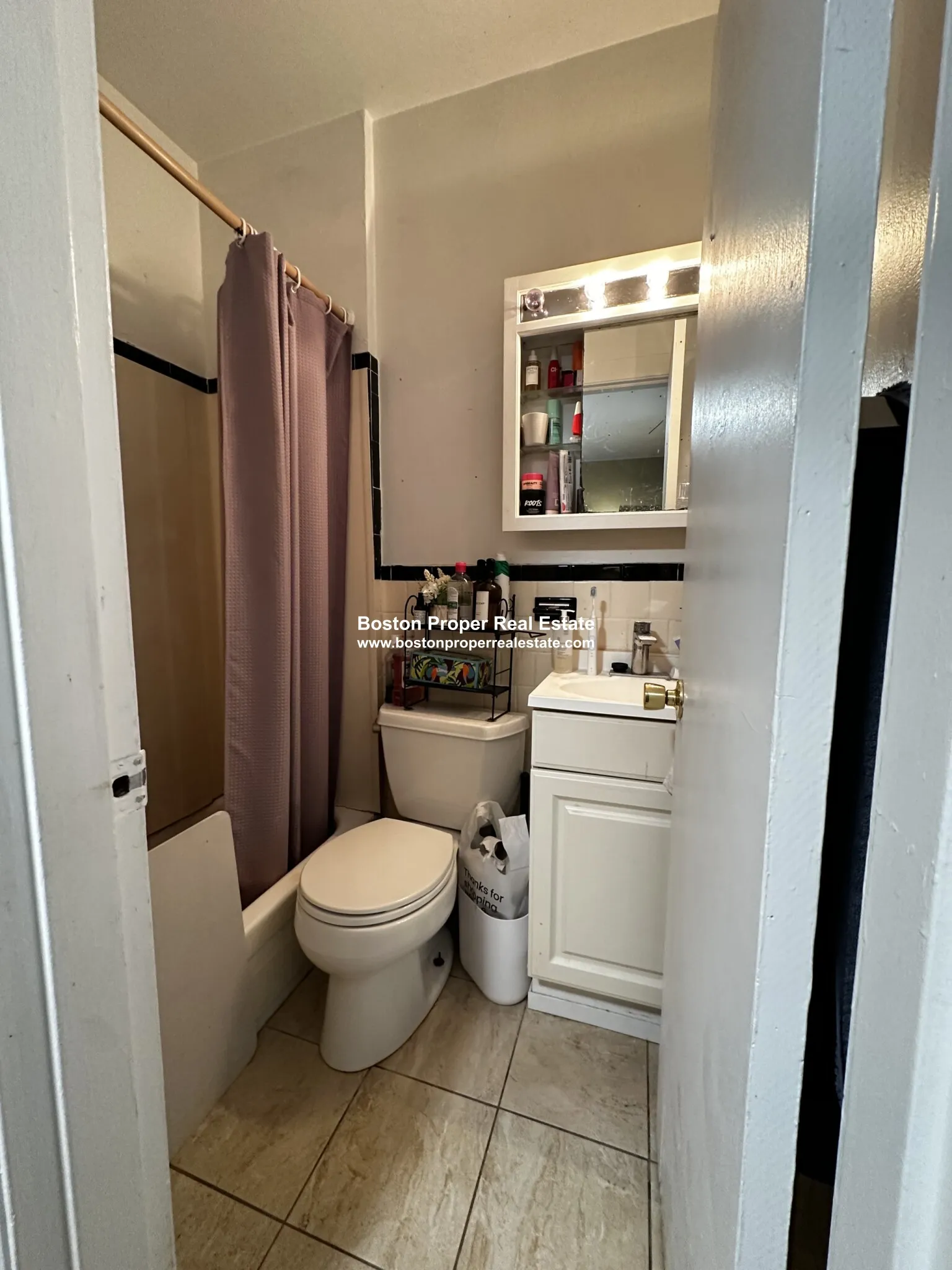 Studio bed, 1 bath apartment for rent at 116 Marlborough St Unit 3, Back Bay — photo 6 of 12