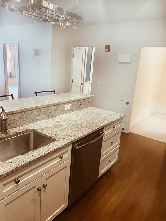 1 bed, 1 bath apartment for rent at 116 Rantoul St Unit 204, Beverly — photo 3 of 15