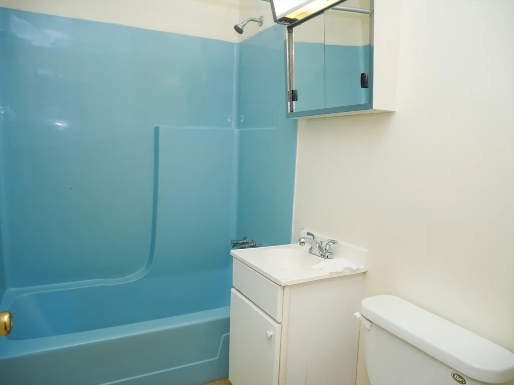 2 bed, 1 bath apartment for rent at 116 River Unit 1, Mattapan — photo 7 of 11