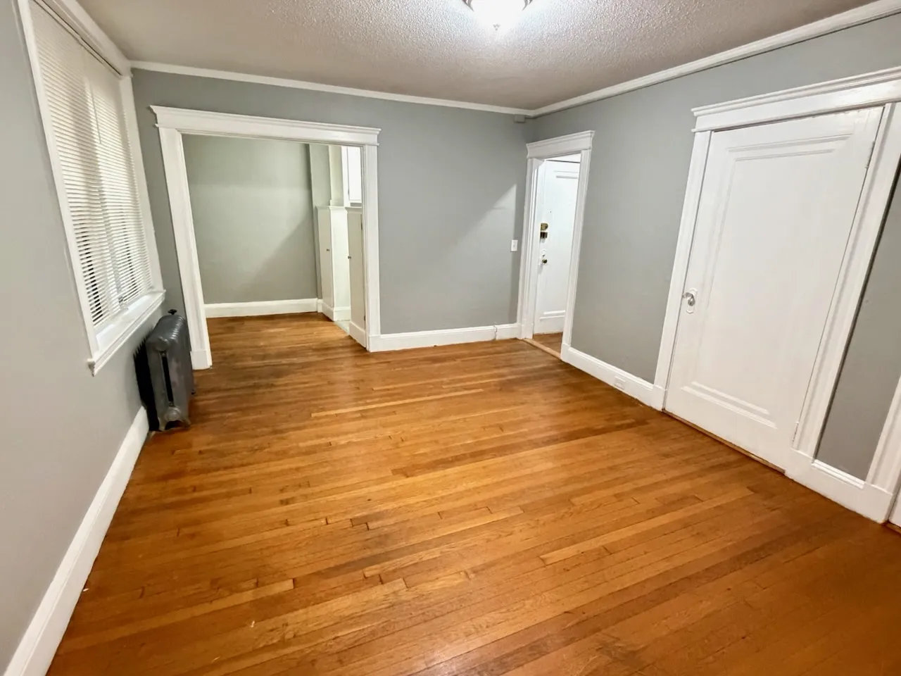 1 bed, 1 bath apartment for rent at 116 Riverway Unit 2, Longwood — photo 2 of 19