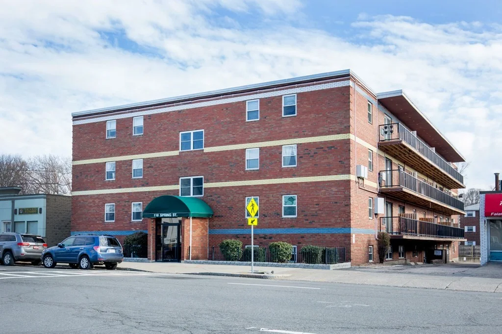 1 bed, 1 bath apartment for rent at 116 Spring St Unit C6, West Roxbury