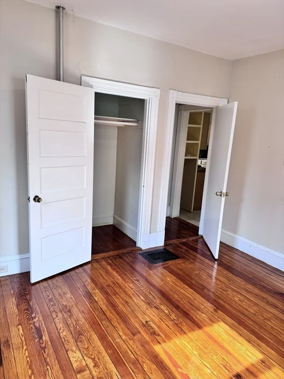 3 bed, 1 bath apartment for rent at 116 Tonawanda St Unit 1, Dorchester — photo 15 of 23