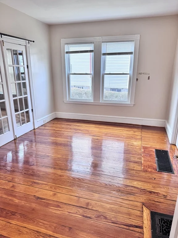 3 bed, 1 bath apartment for rent at 116 Tonawanda St Unit 1, Dorchester — photo 9 of 23