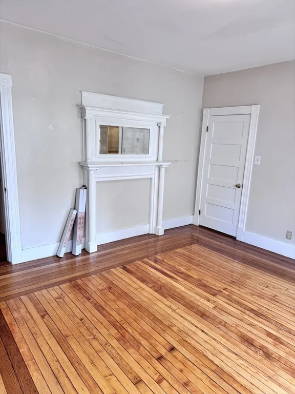 3 bed, 1 bath apartment for rent at 116 Tonawanda St Unit 1, Dorchester — photo 12 of 23