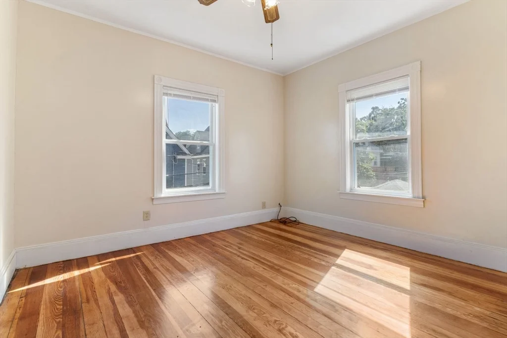 5 bed, 2 bath apartment for rent at 116 Tonawanda St Unit 2, Dorchester — photo 12 of 22