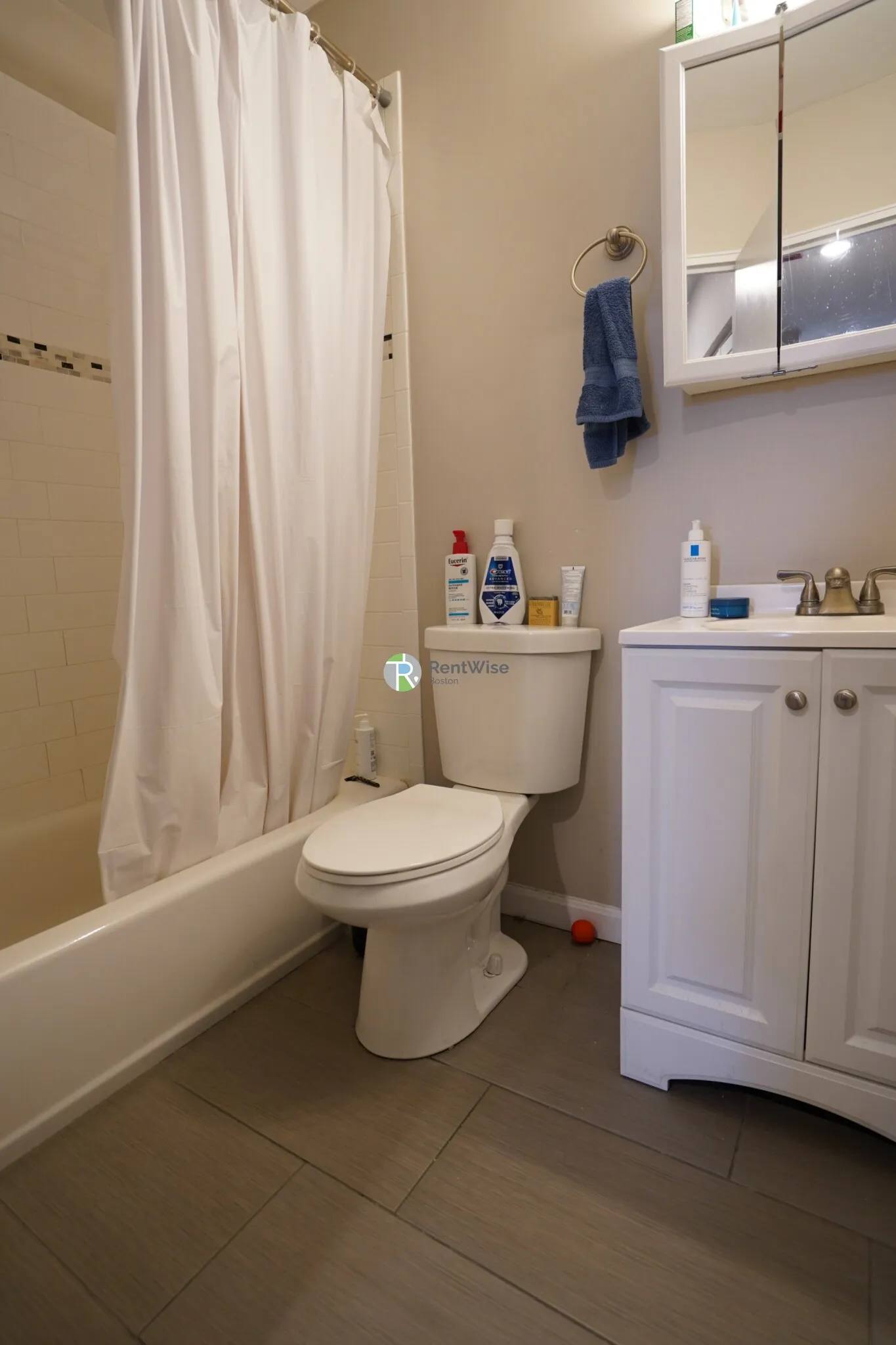 1 bed, 1 bath apartment for rent at 116 Tremont St Unit 208, Brighton — photo 11 of 18