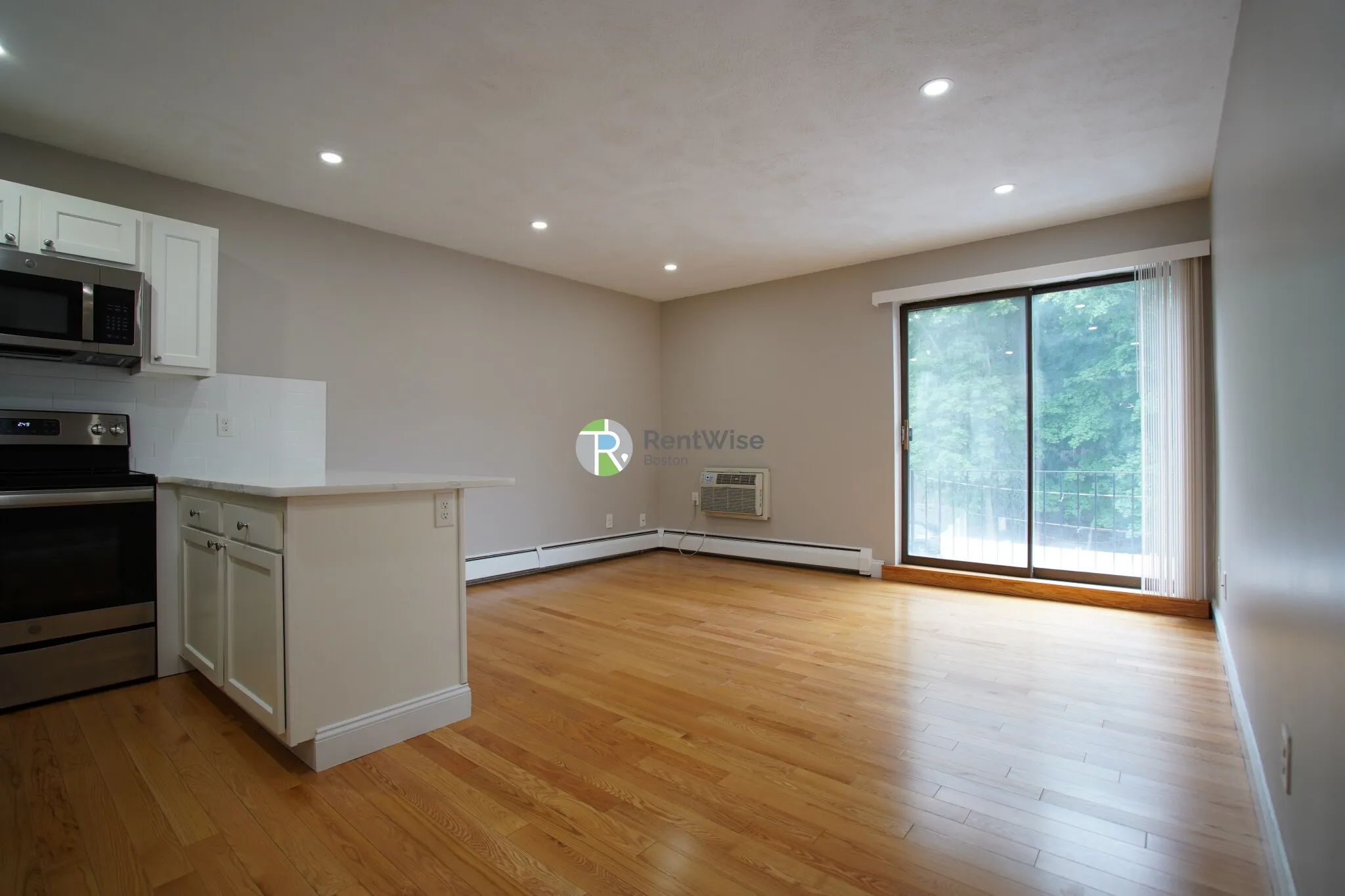 1 bed, 1 bath apartment for rent at 116 Tremont St Unit 306, Brighton — photo 2 of 19
