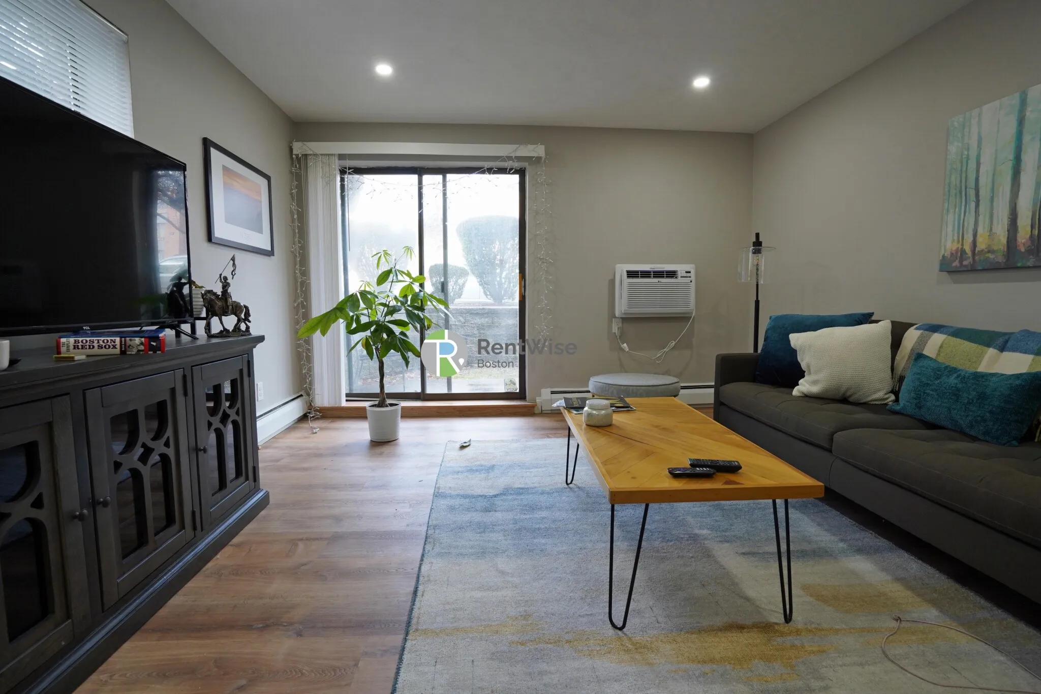 1 bed, 1 bath apartment for rent at 116 Tremont St Unit 7, Brighton — photo 4 of 22