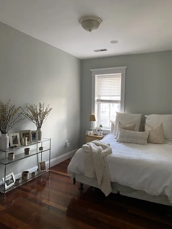 2 bed, 1 bath apartment for rent at 116 W Broadway Unit 2, South Boston — photo 8 of 18