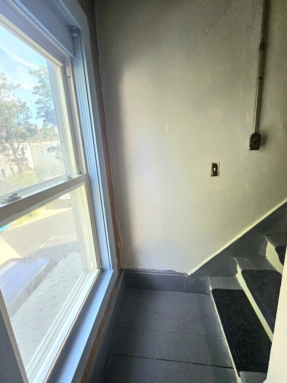3 bed, 1 bath apartment for rent at 116 Walker Unit 2, Lowell — photo 11 of 19