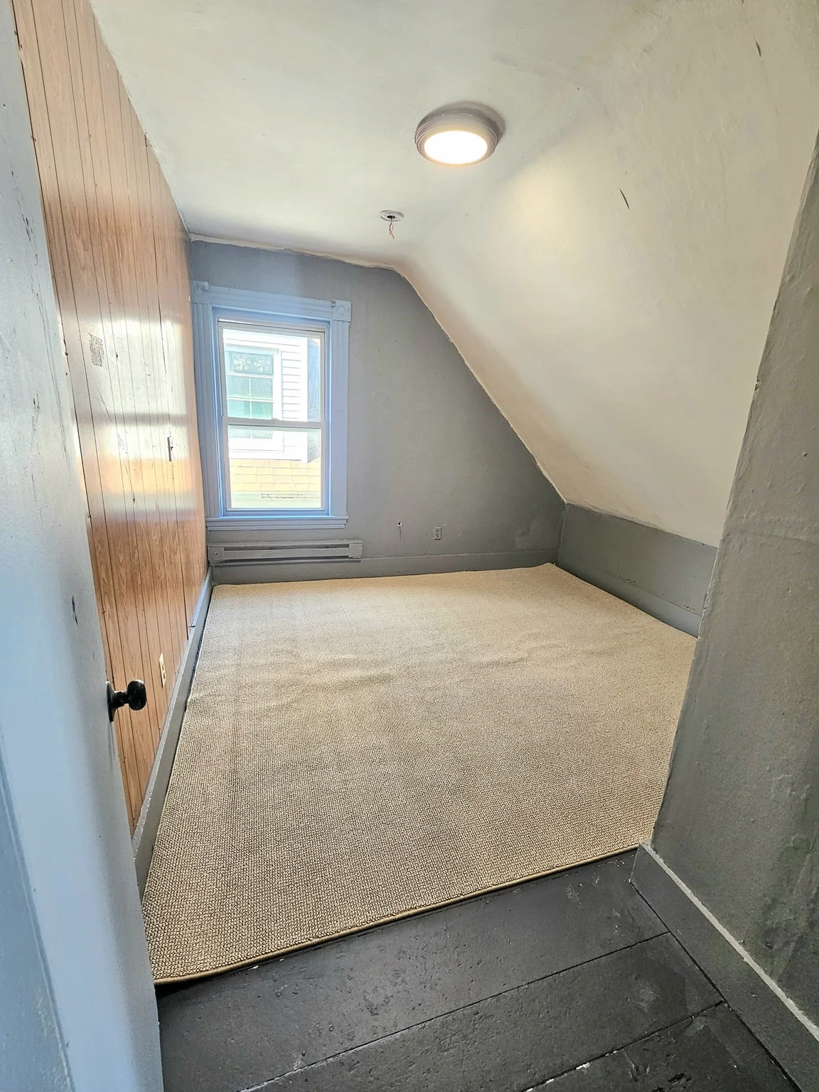 3 bed, 1 bath apartment for rent at 116 Walker Unit 2, Lowell — photo 16 of 19