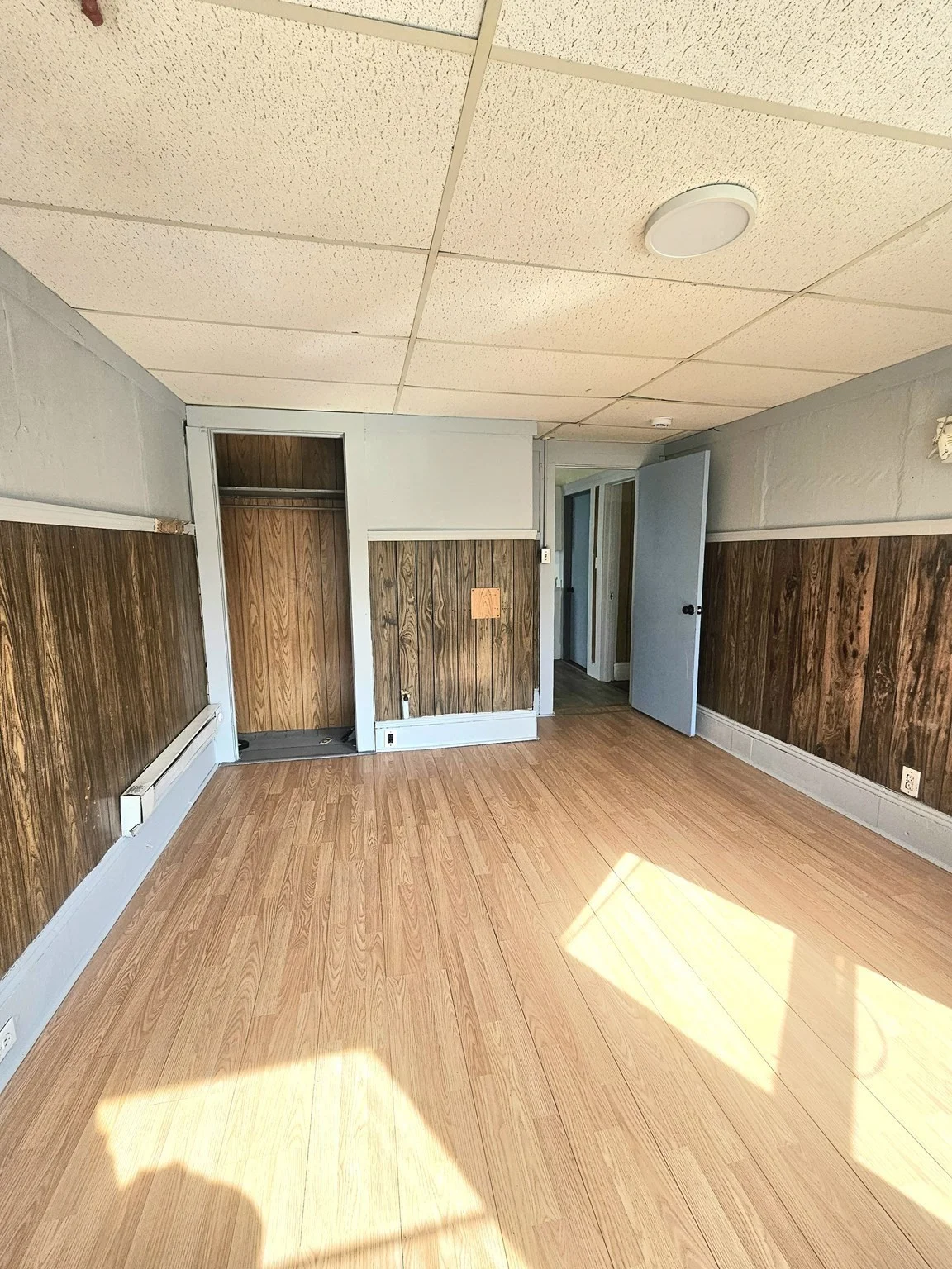 3 bed, 1 bath apartment for rent at 116 Walker Unit 2, Lowell — photo 5 of 19