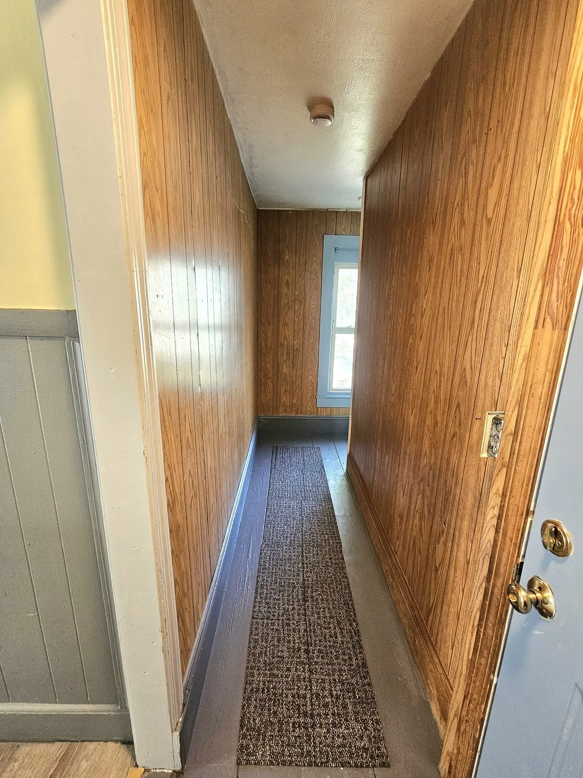 3 bed, 1 bath apartment for rent at 116 Walker Unit 2, Lowell — photo 10 of 19